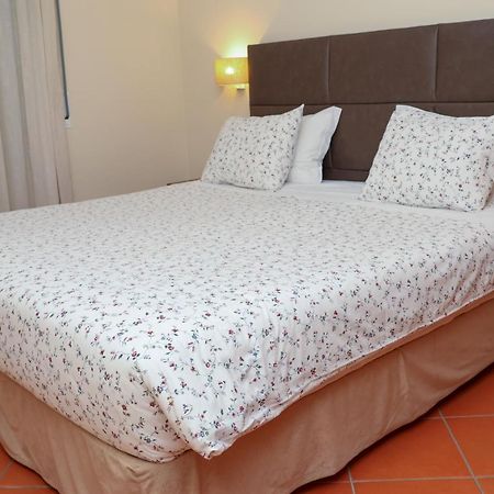 Bed and Breakfast Raiz Alentejana II Регенгуш-ди-Монсараш Экстерьер фото