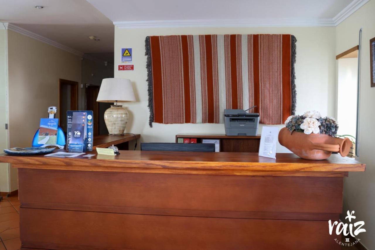 Bed and Breakfast Raiz Alentejana II Регенгуш-ди-Монсараш Экстерьер фото